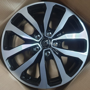 Колесный диск КиК Renault Arkana Montis (KC768-00) 6.5x17 5/114.3 ЕТ50 D66.1 алмаз черный(403007977)